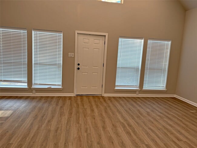 Building Photo - 91 Willow Oak Ln