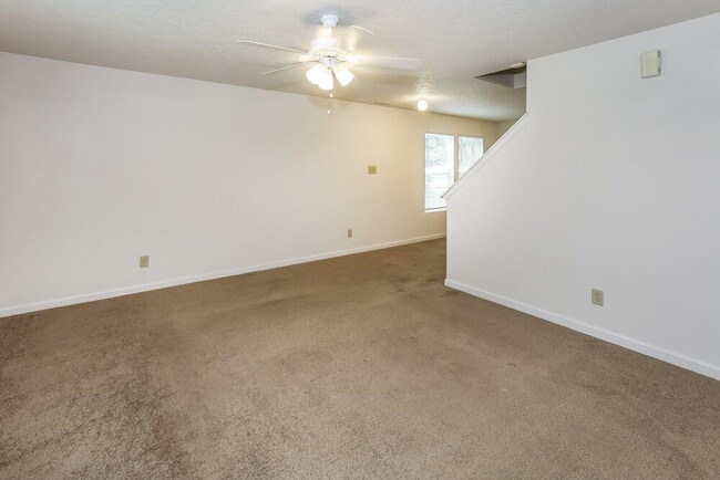 Building Photo - 12328 Stowe Acres Dr