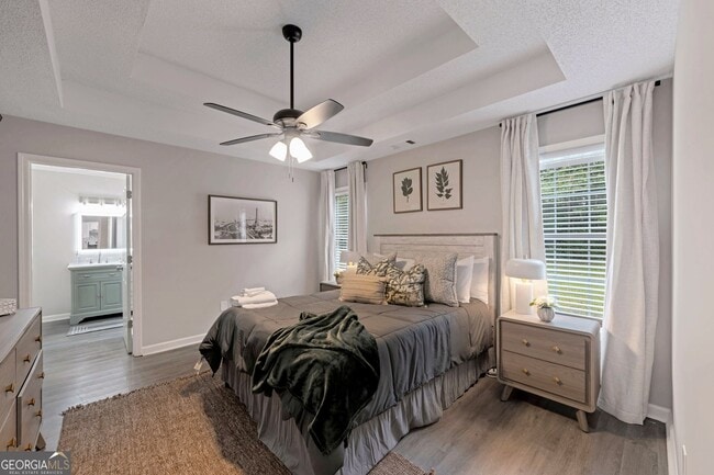 Building Photo - 6839 Sandy Creek Dr