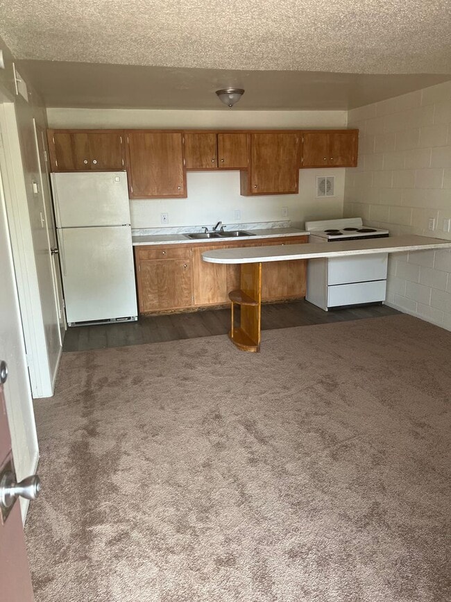 Building Photo - 1 Bedroom 1 Bath In Central Las Vegas