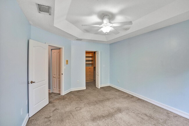 Building Photo - 21403 NW 13th Ct