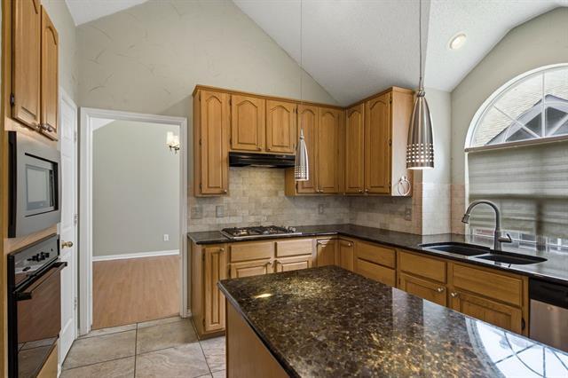 Building Photo - 2109 Gisbourne Dr