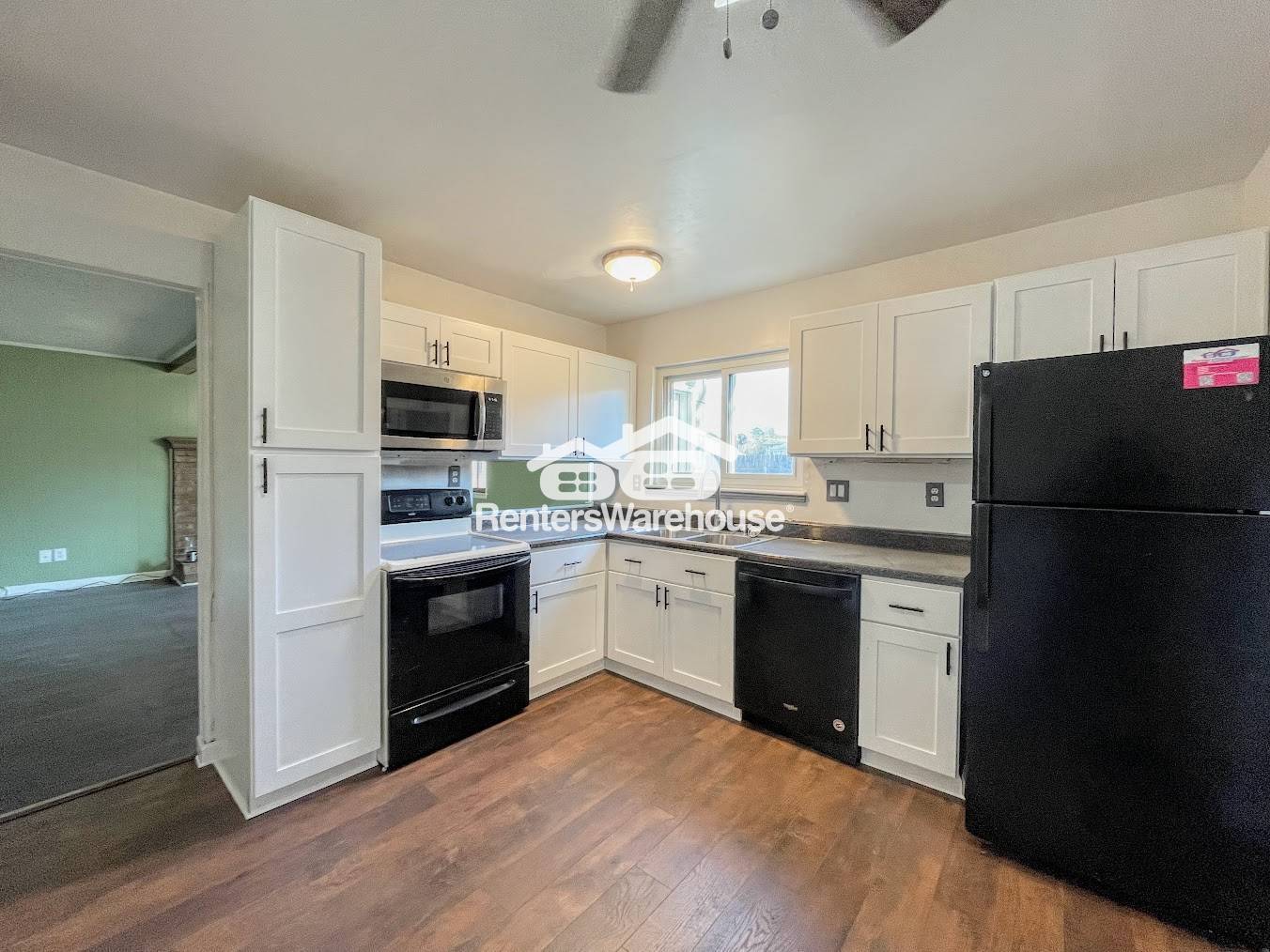 Building Photo - 1812 Saranac Ct