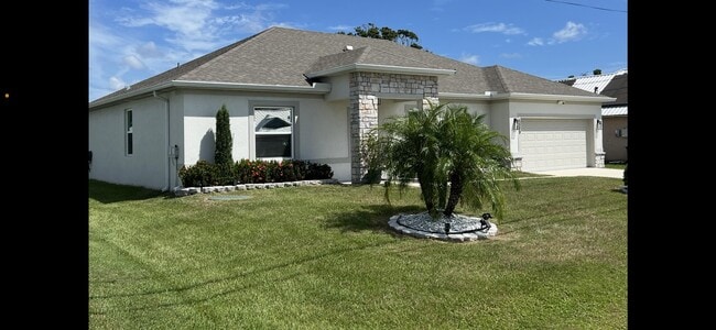 Building Photo - 1589 SE Dome Cir
