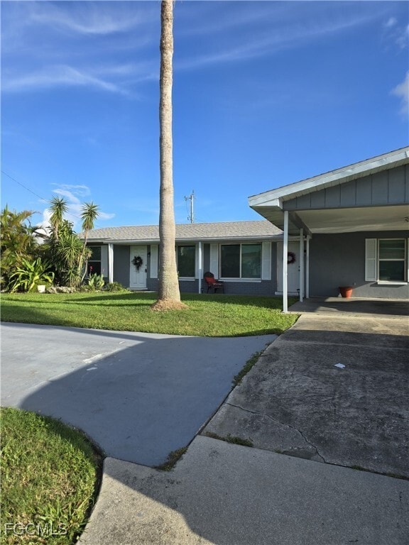 Building Photo - 820 Cape Coral Pkwy W