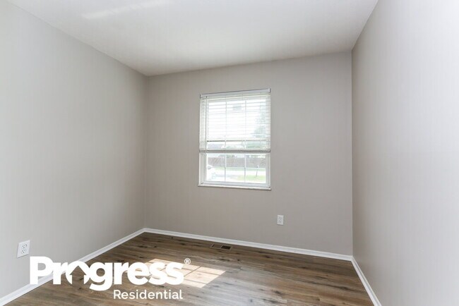 Building Photo - 4770 Sullivant Ave