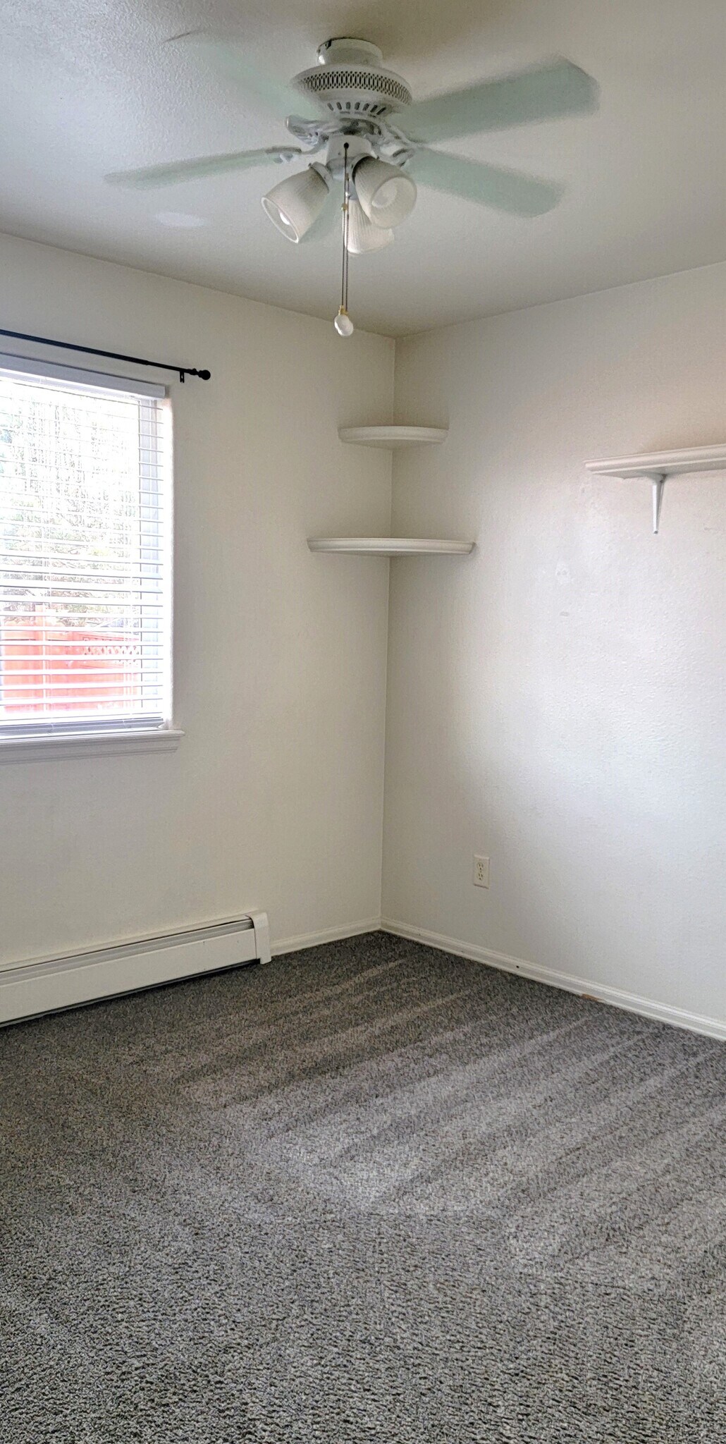 Building Photo - 658 30 Rd