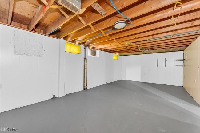 Building Photo - 9318 Garfield Blvd