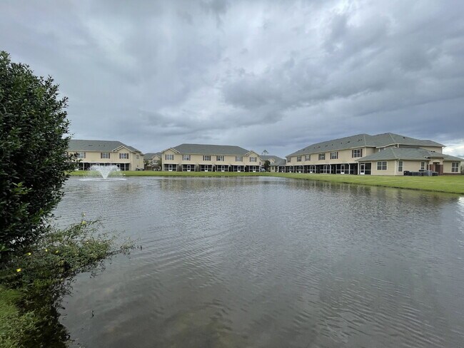 Building Photo - Luxurious 3-Bedroom Condo in Panama City, FL with Spacious Layout and Modern Amenities!