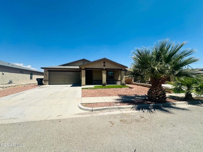 Building Photo - 720 Villa Romero Dr