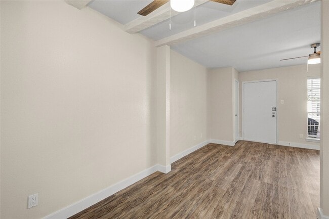 Building Photo - 11540 Chimney Rock Rd