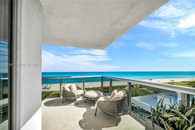 Building Photo - 5875 Collins Ave