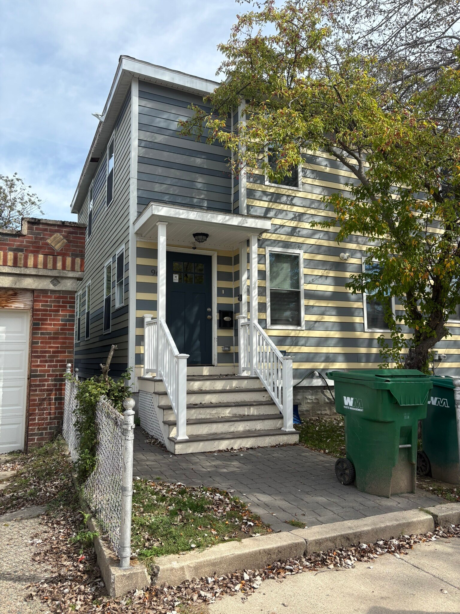 Building Photo - 96 Willis Ave