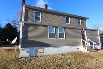 Building Photo - 346 Strotz Rd