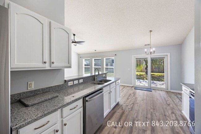 Building Photo - 106 Donovan Ct