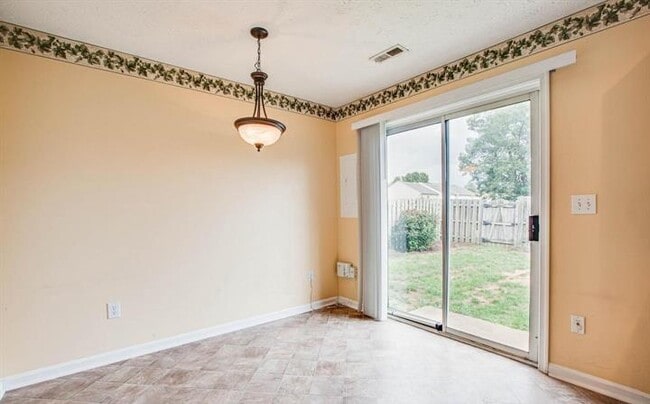 Building Photo - 9815 W Midland Way