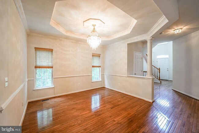 Building Photo - 7683 Henry Knox Dr