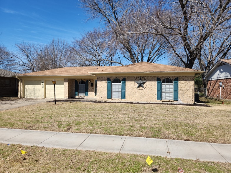 Building Photo - 652 Sue Ann Ln