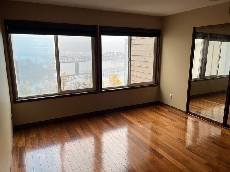 View from master bedroom - 7511 N Edgewater Ave