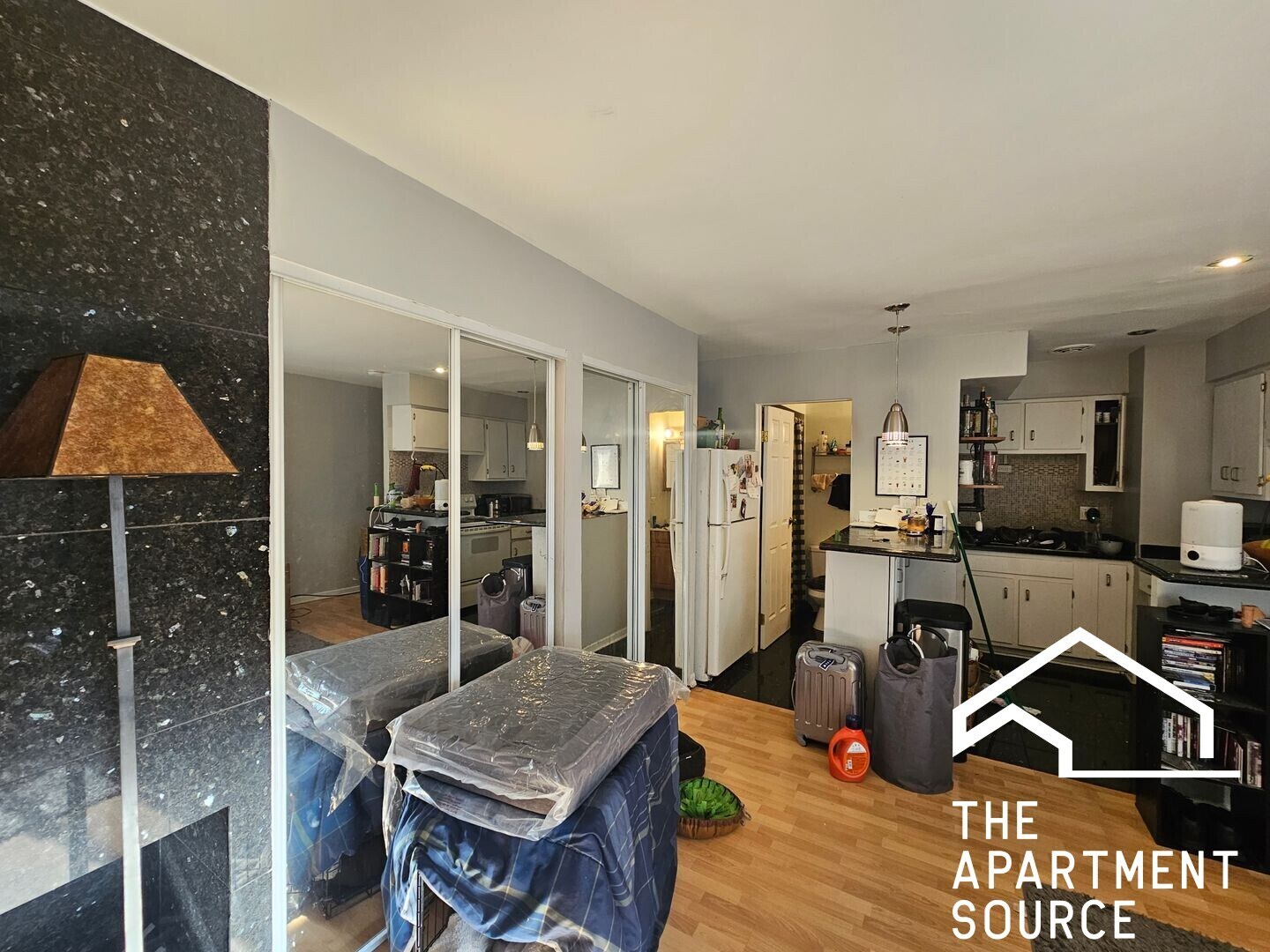 Building Photo - 744 W Gordon Ter