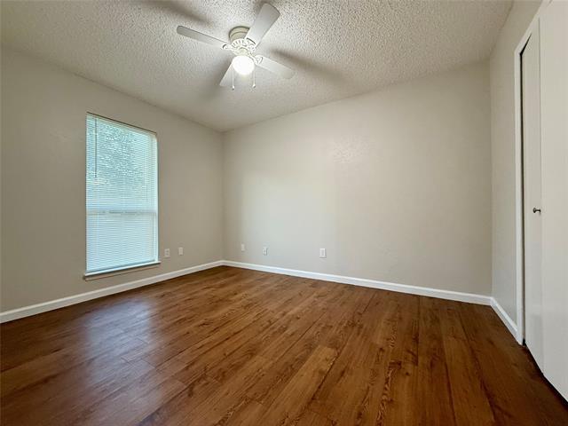 Building Photo - 1422 Bob White Dr