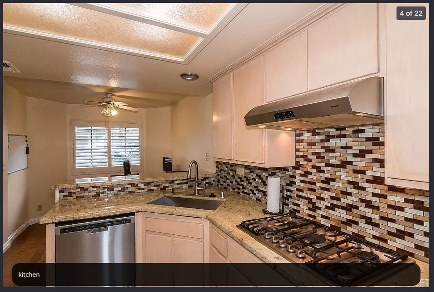 Building Photo - 29756 Strawberry Hill Dr