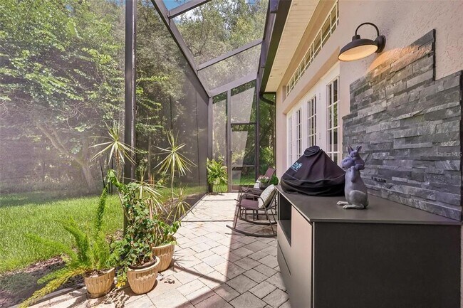 Building Photo - 3274 Oakmont Terrace