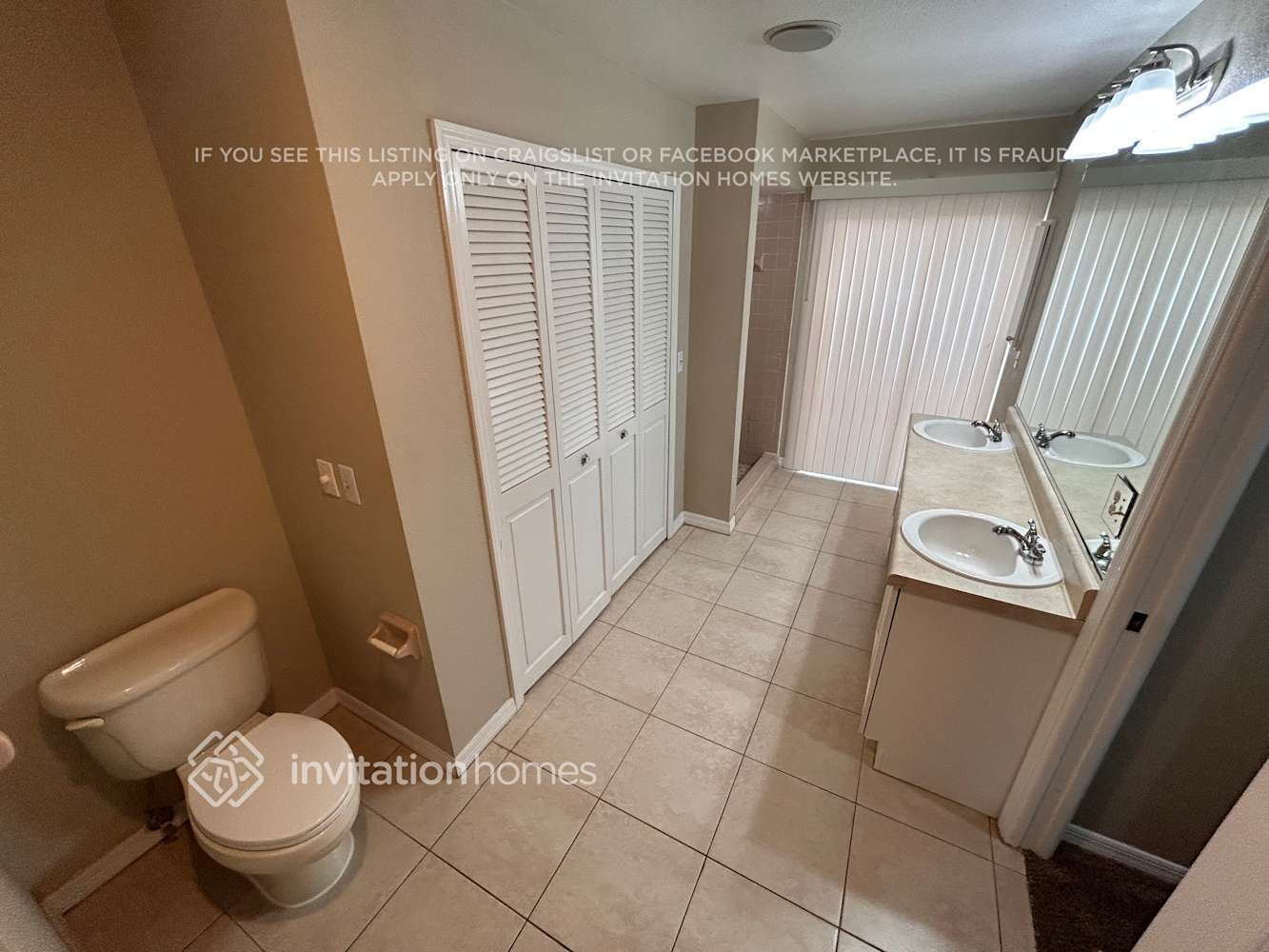 Building Photo - 5697 Country Lakes Dr