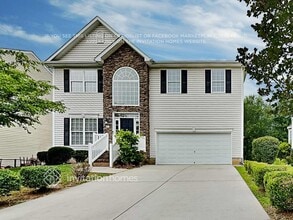 Building Photo - 40 Luzelle Dr