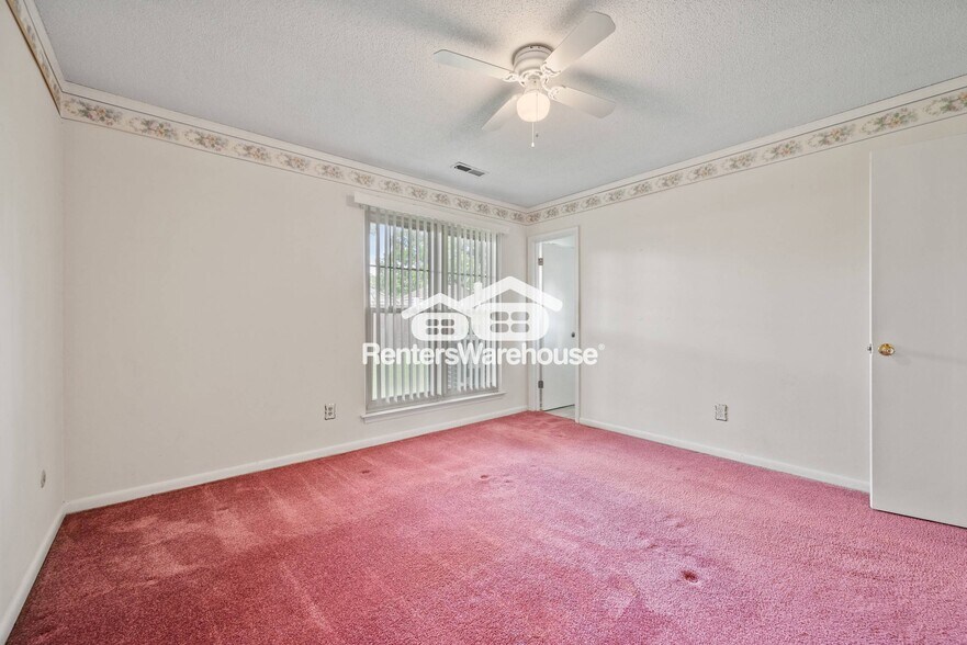 Building Photo - 5892 Connors Dr