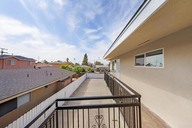 Building Photo - 122 Jefferson Ave