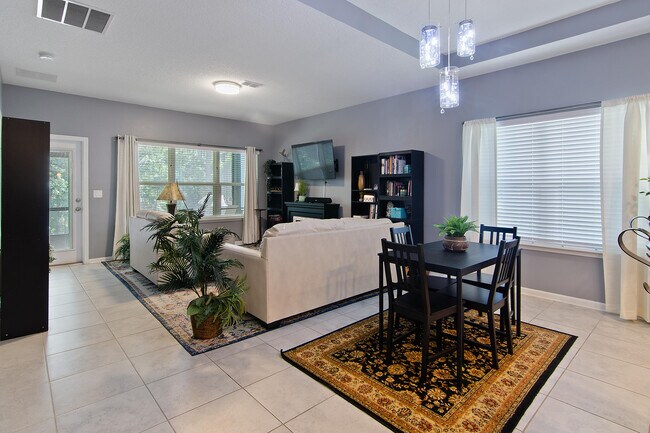 Building Photo - 3268 Chestnut Ridge Way