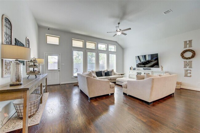 Building Photo - 29323 Sagewood Arbor Ln