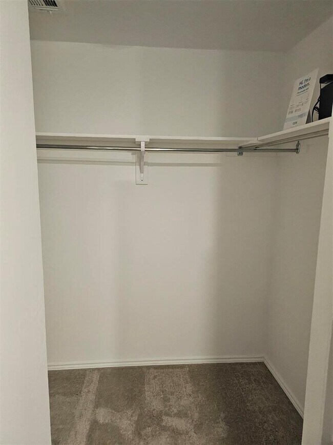 Building Photo - 1824 Rock Elm Dr