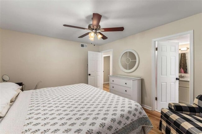 Building Photo - 183 Triumph Dr NW