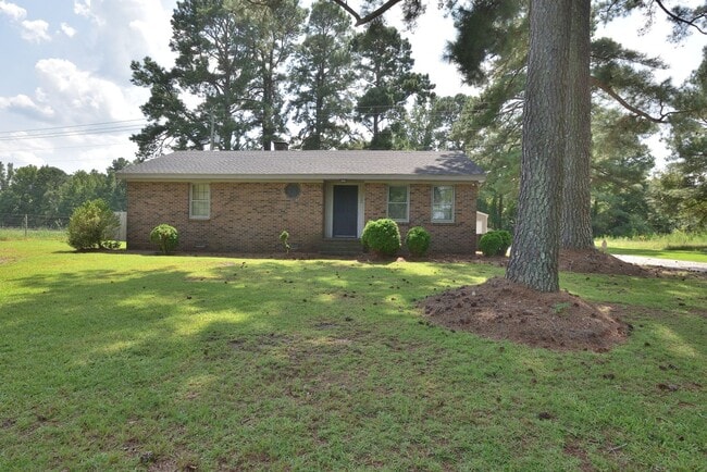 Building Photo - 9906 Red Oak Blvd