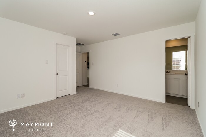 Building Photo - 1071 Neyland Dr