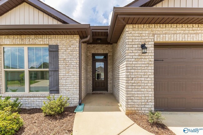 Building Photo - 3207 Jordan Farm Cir