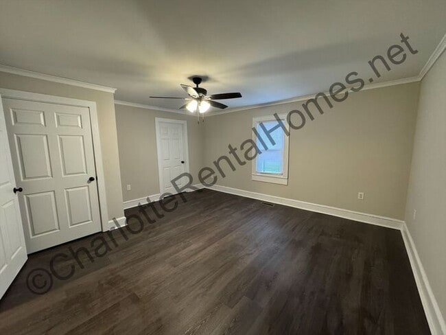 Building Photo - 2071 Startown Rd