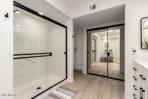 Building Photo - 26414 S Lakemont Dr