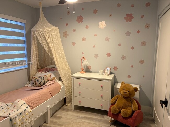 Building Photo - 14113 SW 120th Ct