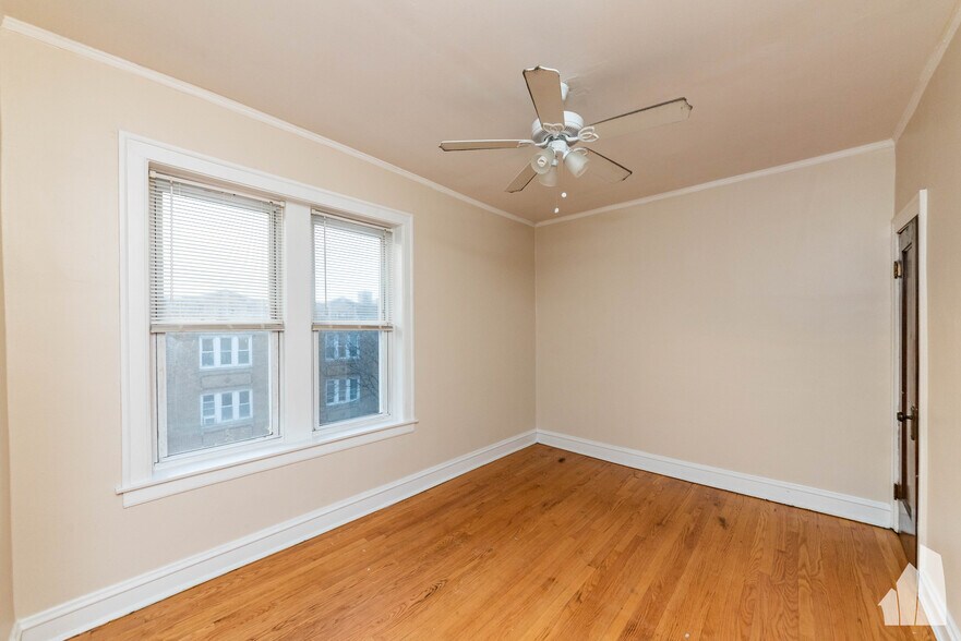 Building Photo - 4335 N Campbell Ave