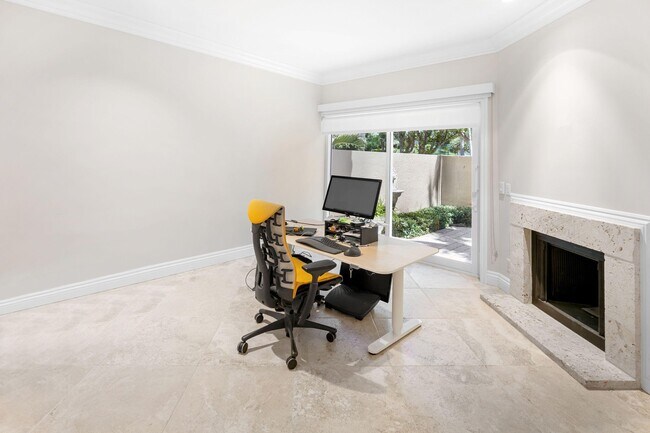 Building Photo - 555 S Ocean Blvd