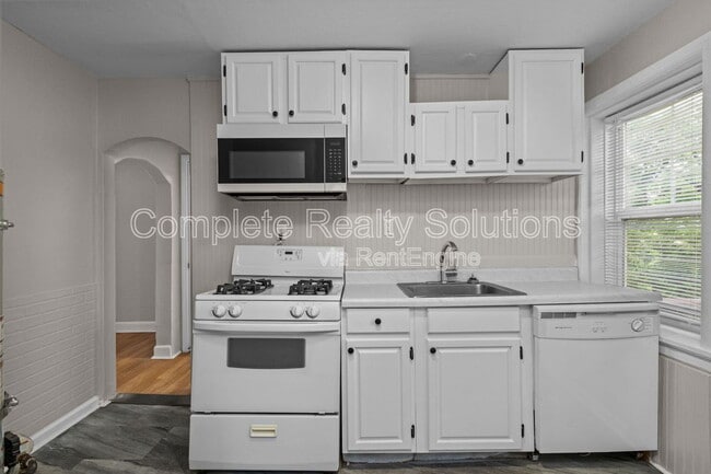 Building Photo - 2726 Osgood Ave