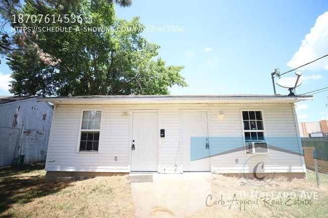 Primary Photo - 120 Mallard Cove