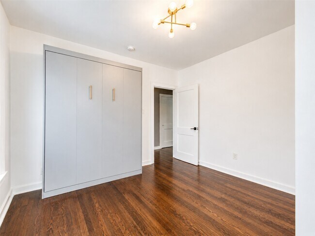 Building Photo - 2608 Rosewood St