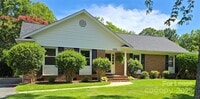 Building Photo - 9124 Sandburg Ave