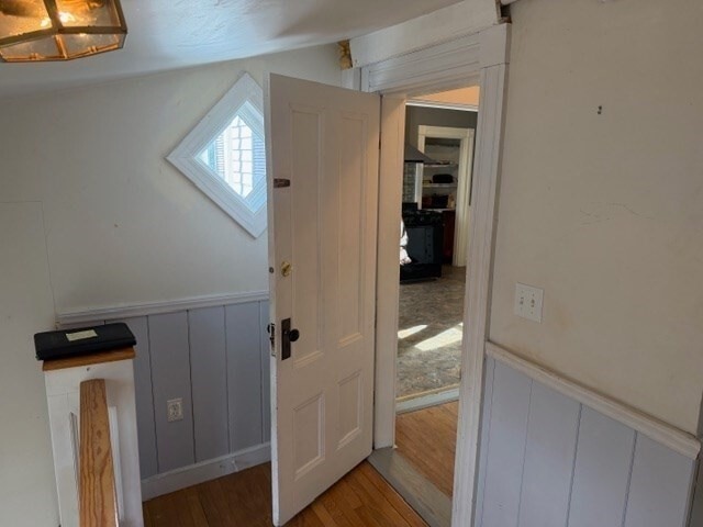 Building Photo - 15 Hillside Ave