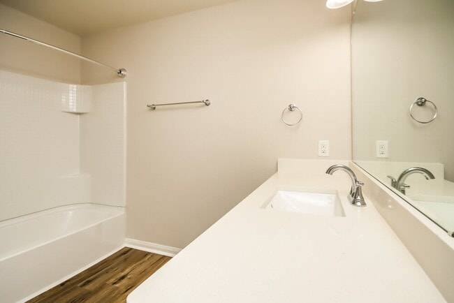 Building Photo - 2022 Sweet Lilac Dr