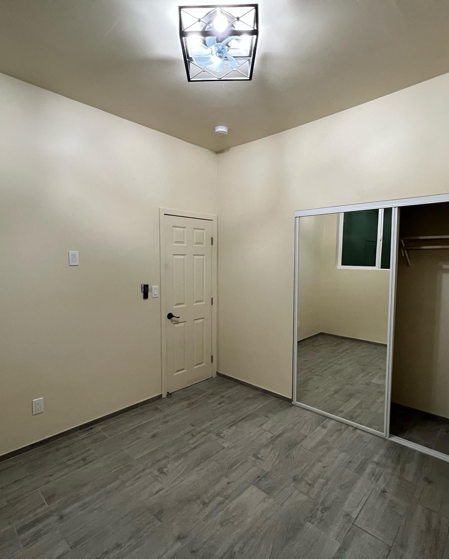 Building Photo - 10116 San Miguel Ave